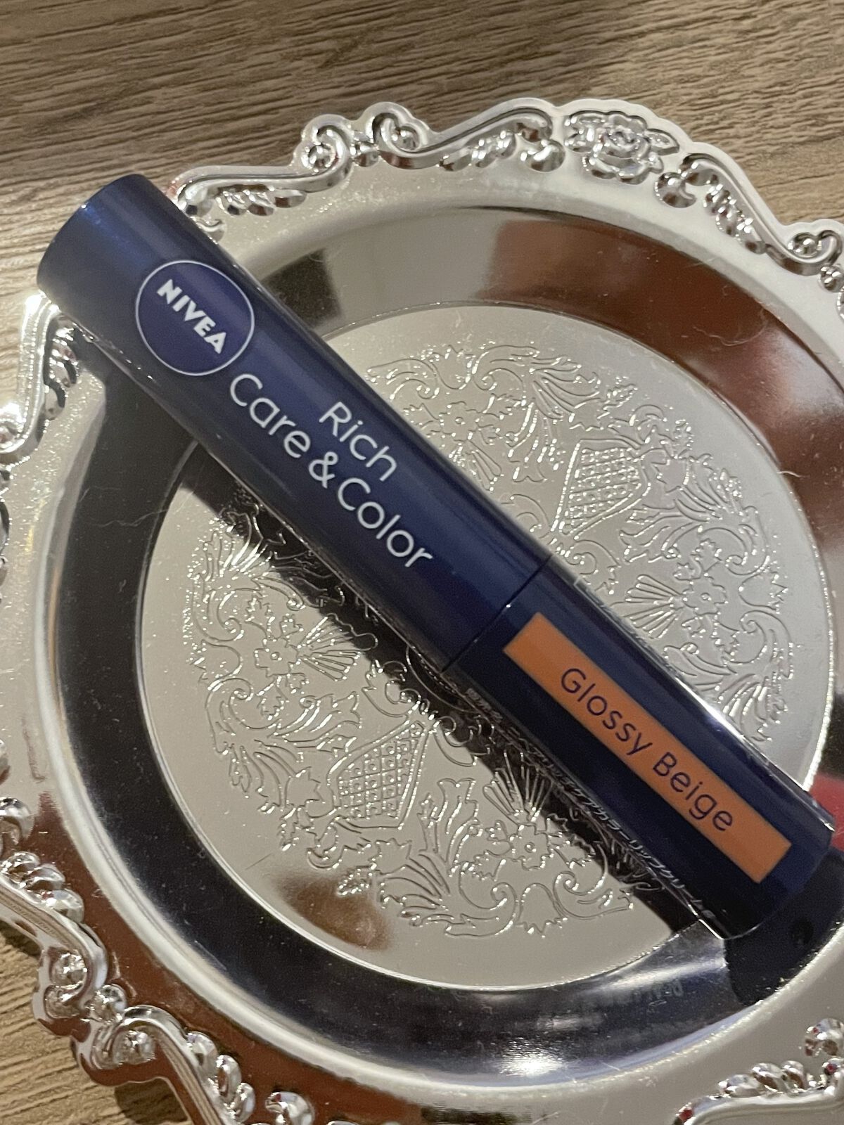 ニベア リッチケア＆カラーリップ/ニベア/リップクリームを使ったクチコミ（1枚目）