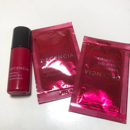 アヤナス エッセンス コンセントレート/DECENCIA/美容液を使ったクチコミ(5枚目)