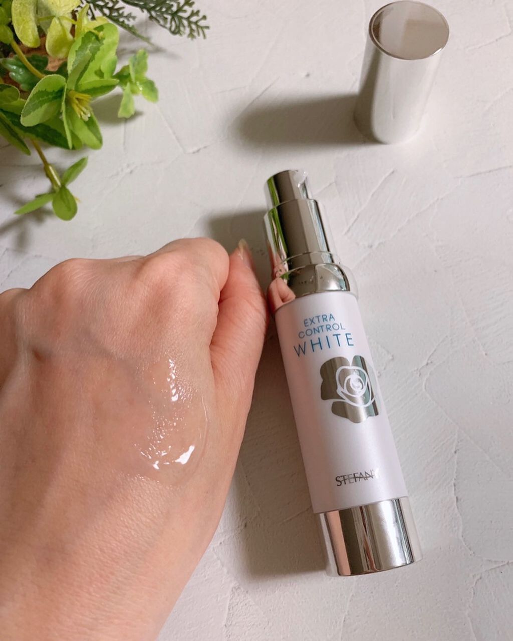 エクストラコントロールホワイト/ステファニー/美容液を使ったクチコミ（3枚目）