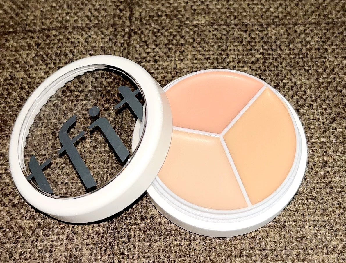 カバーアッププロコンシーラー/TFIT/パレットコンシーラーを使ったクチコミ(3枚目)
