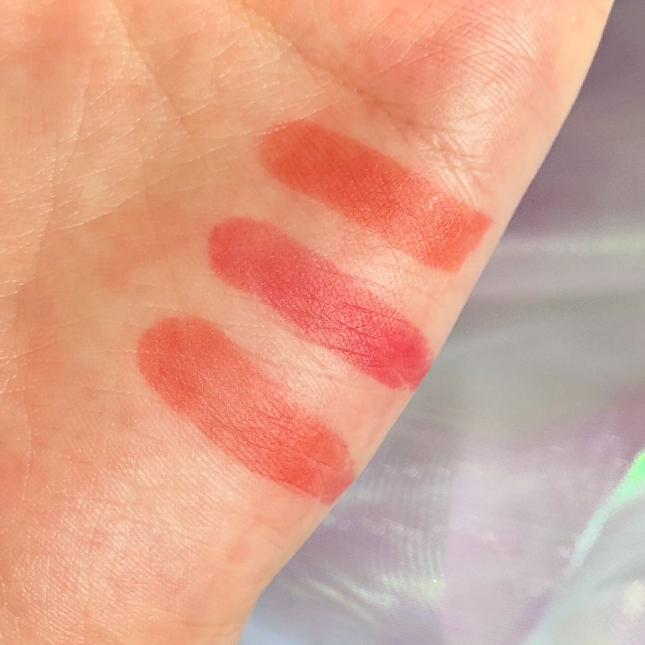 シティガールムードグロッシーティント/LADYBIZ/リップティントを使ったクチコミ（3枚目）