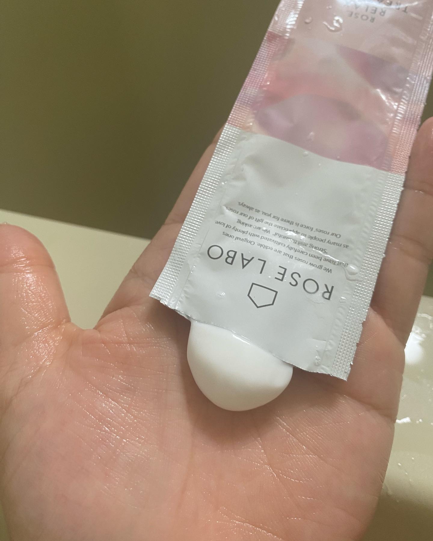 ローズリラックスシャンプー&トリートメント トライアル 1回分/ROSE LABO/市販シャンプーを使ったクチコミ（3枚目）