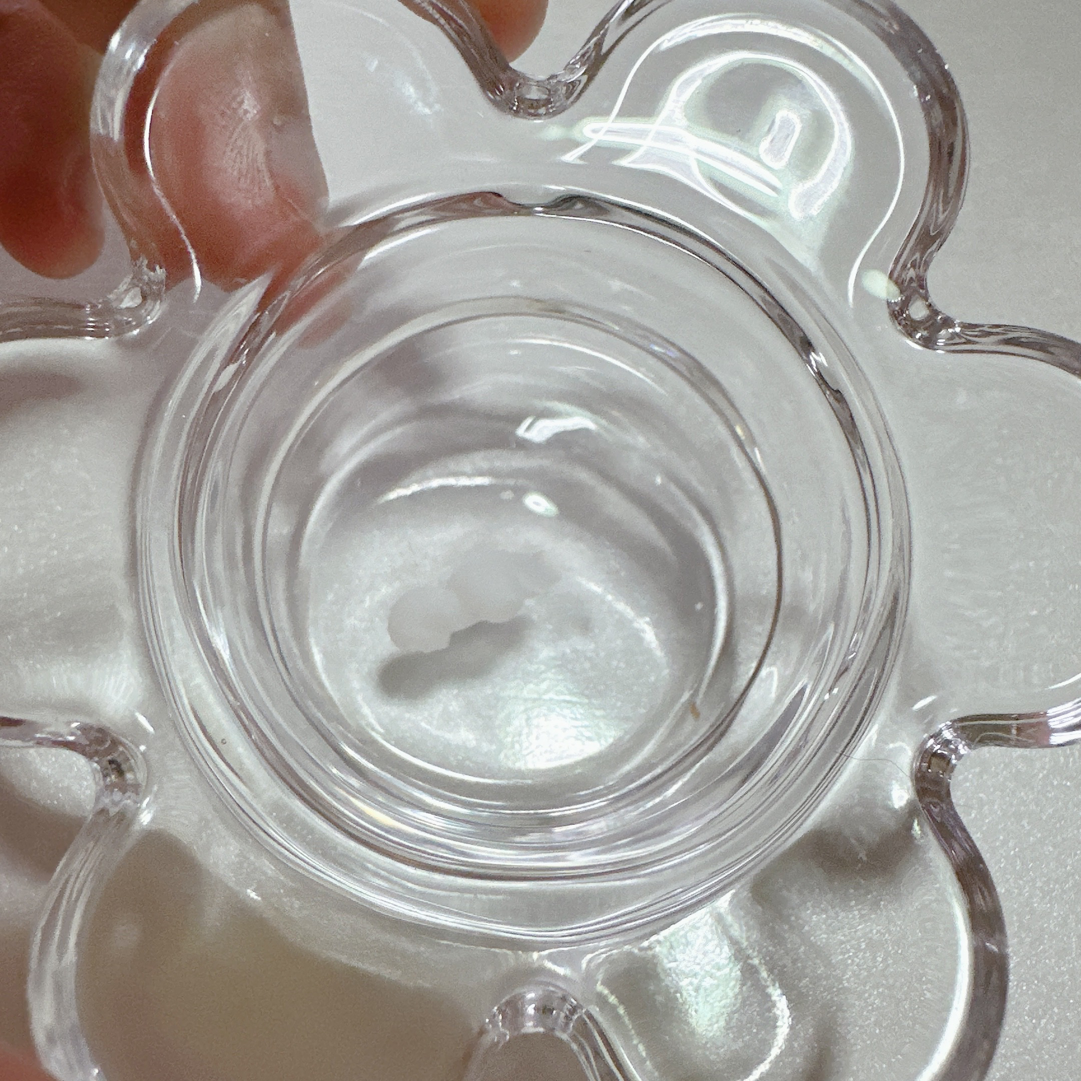 ソリッド パフューム ホワイトアプリコット/LUAFEE/練り香水を使ったクチコミ（3枚目）