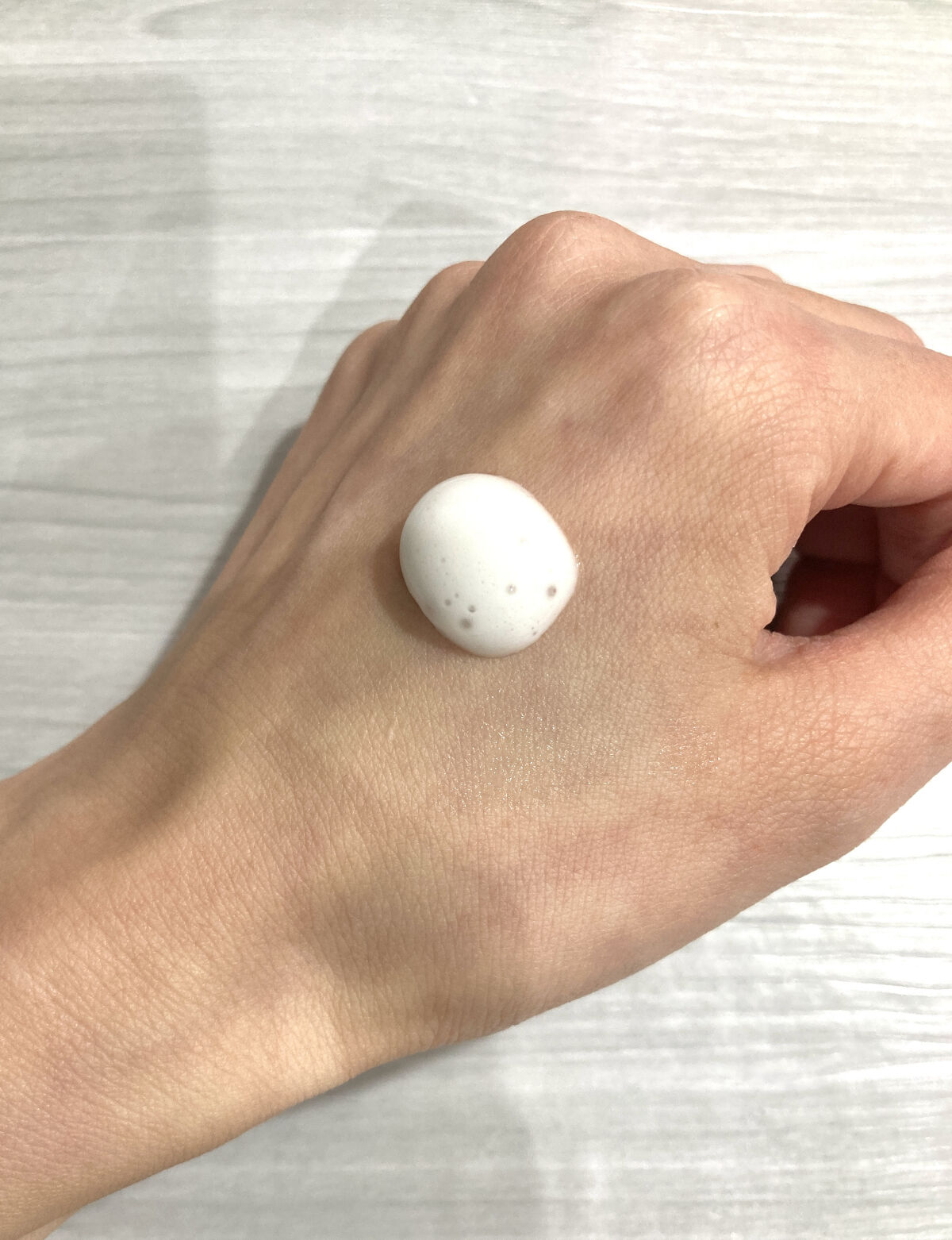 薬用ファーストエッセンス/ALBLANC/ブースター・導入液を使ったクチコミ（2枚目）