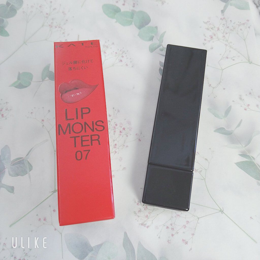 KATE　リップモンスター07　【ラスボス】


バラエティショップを巡回してたら1本だけ残っているのを発見して思わず購入……！！！！
リップモンスターって実在したんですね？！

07はイエベでもブルベでも馴染みやすいくすみ系のレッド？
ち