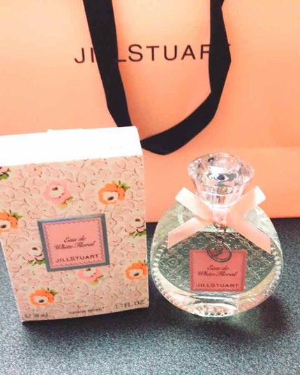 ジルスチュアート リラックス オード ホワイトフローラル/JILL STUART/香水(レディース)を使ったクチコミ(1枚目)