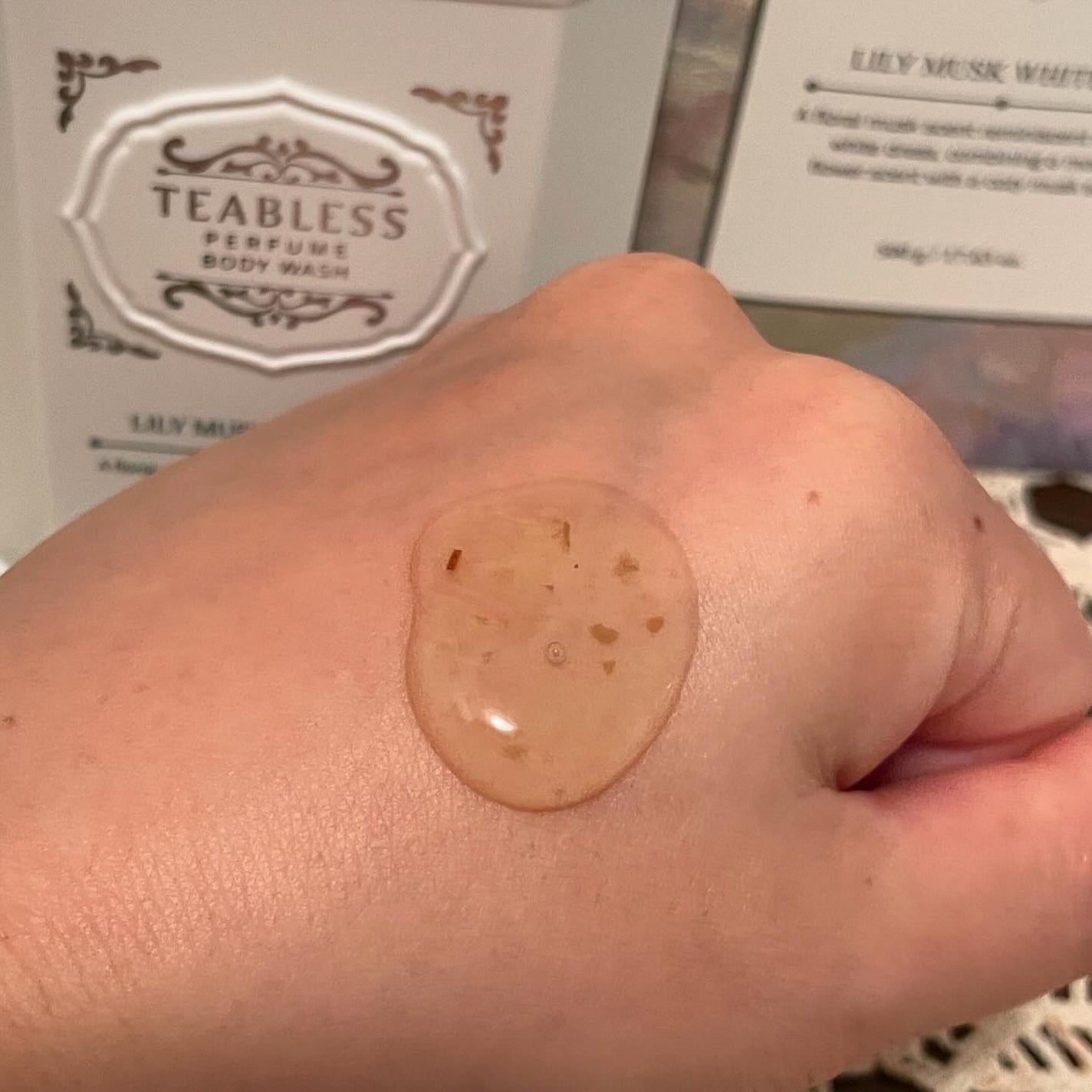 パフュームボディウォッシュ リリームスクホワイトティー/TEABLESS/ボディソープを使ったクチコミ(3枚目)