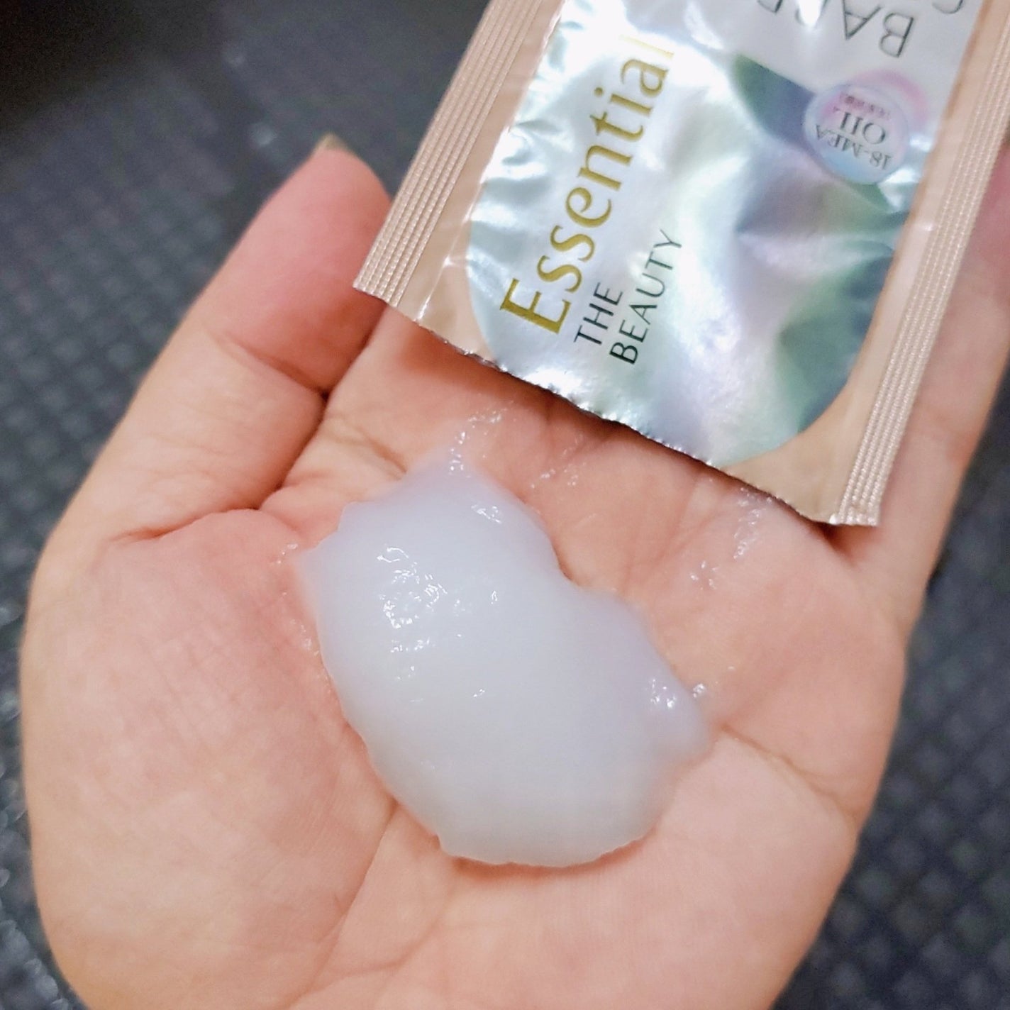 ザビューティ 髪のキメ美容素髪を守る バリアシャンプー/コンディショナー/エッセンシャル/シャンプー・コンディショナーを使ったクチコミ(6枚目)