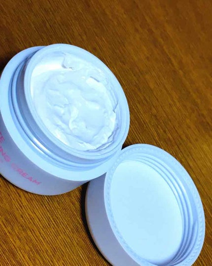 WHITE WHIPPING CREAM(ウユクリーム)/G9SKIN/化粧下地を使ったクチコミ(2枚目)