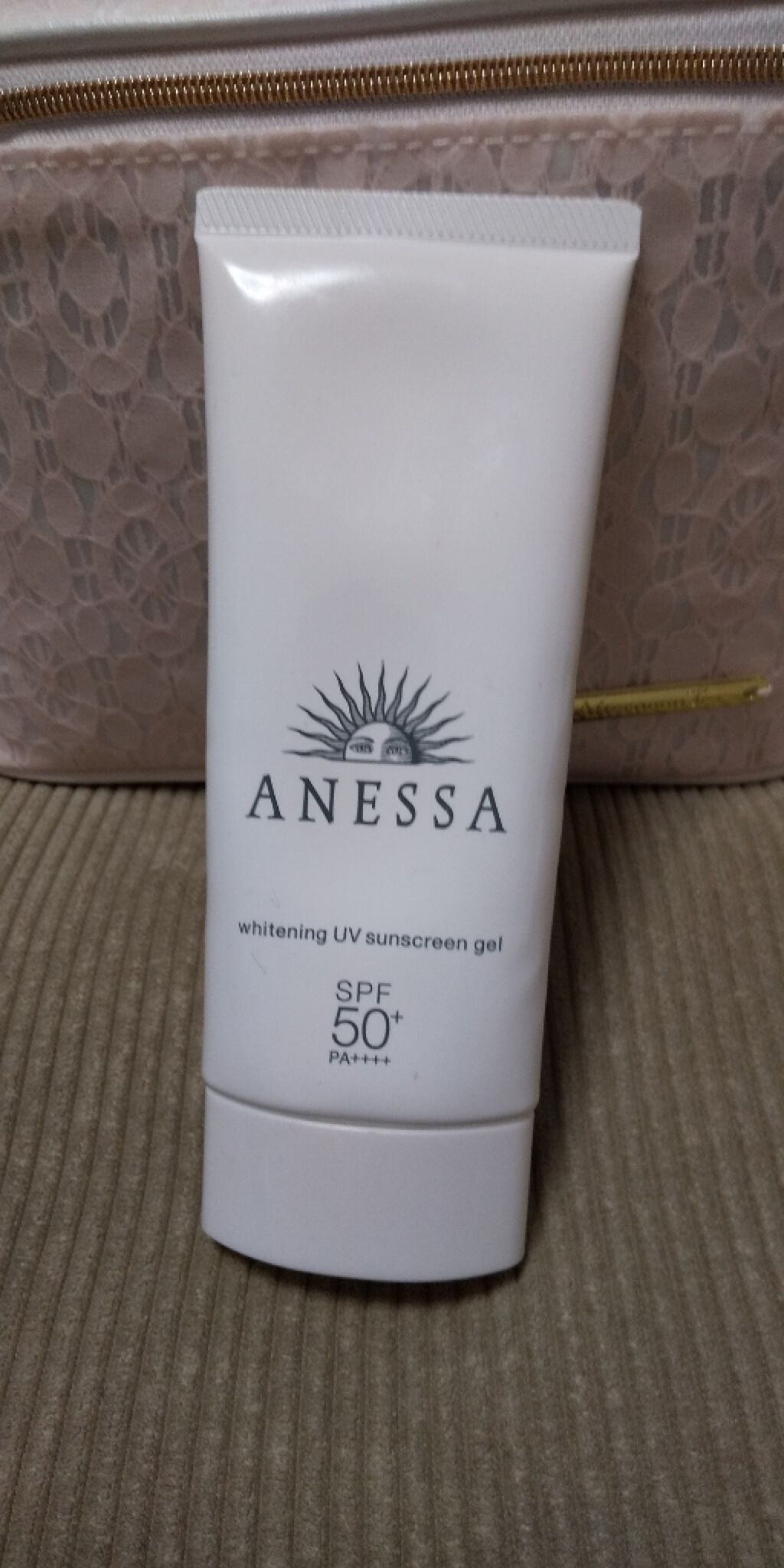 ホワイトニングUV ジェル n/アネッサ/日焼け止め・UVケアを使ったクチコミ(1枚目)