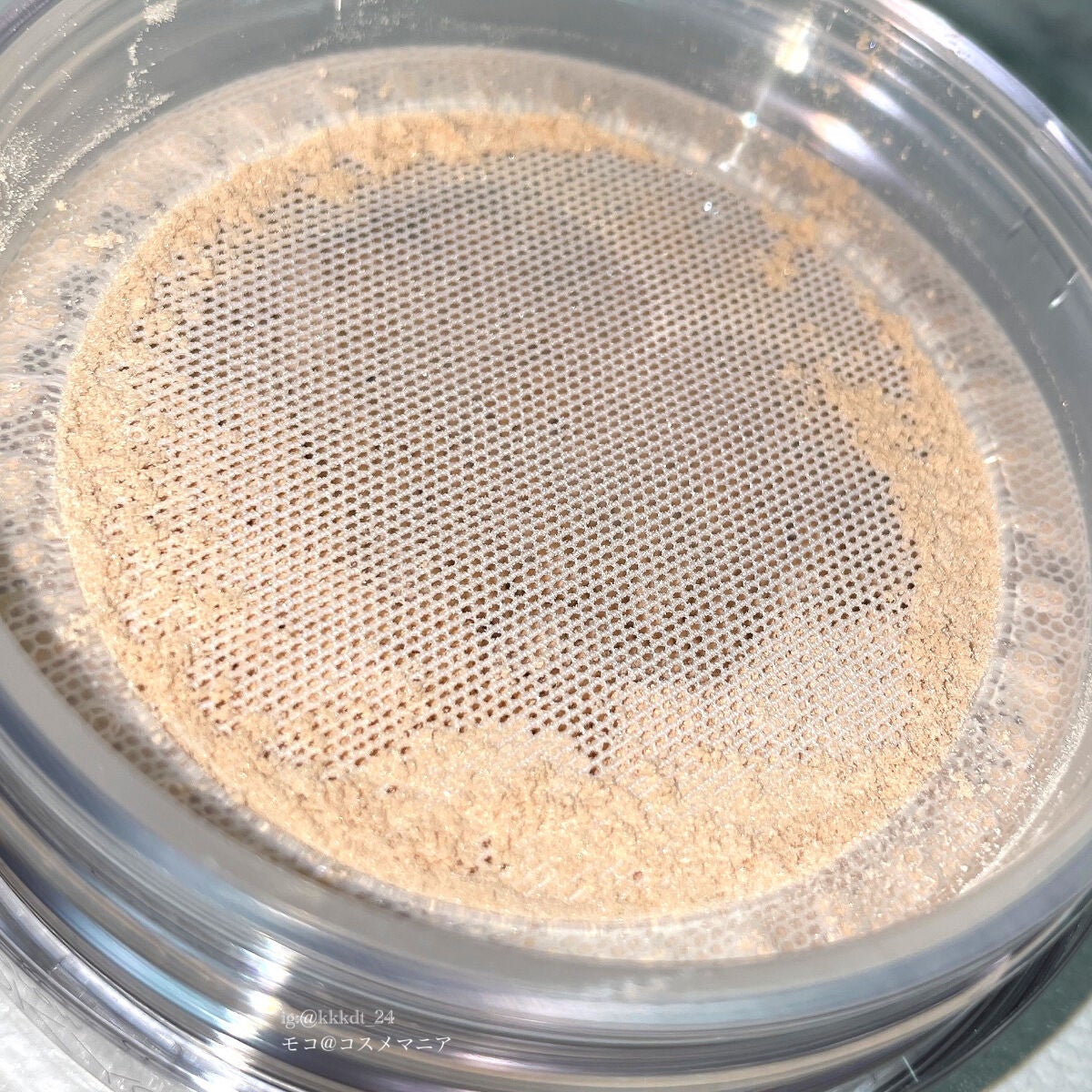 インビジブル エッセンス ルースパウダー グロウ/ADDICTION/ルースパウダーを使ったクチコミ(4枚目)