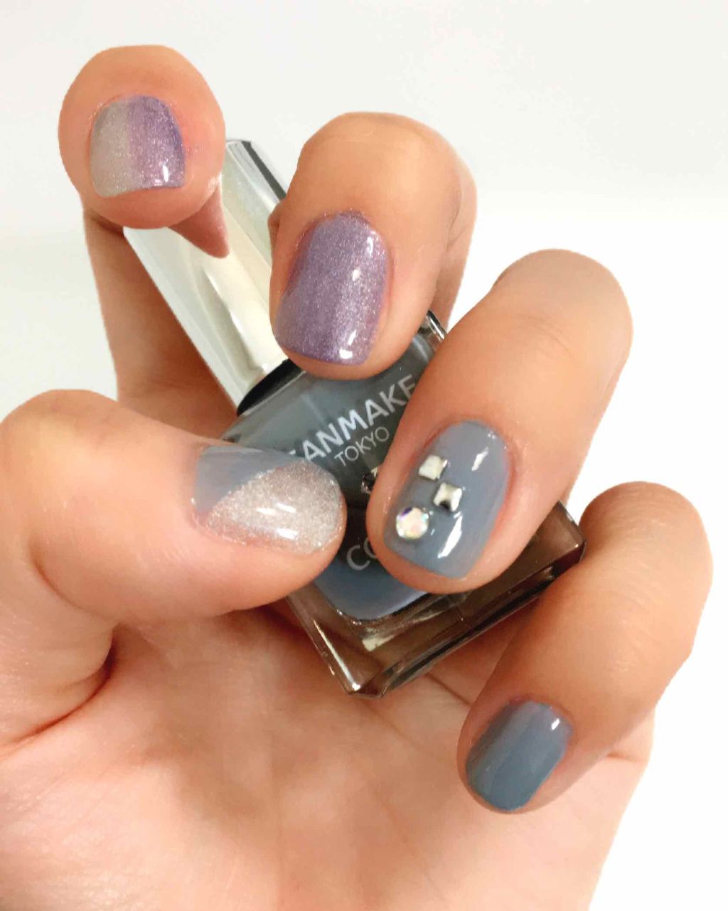 ネイル エナメル/REVLON/マニキュアを使ったクチコミ（2枚目）