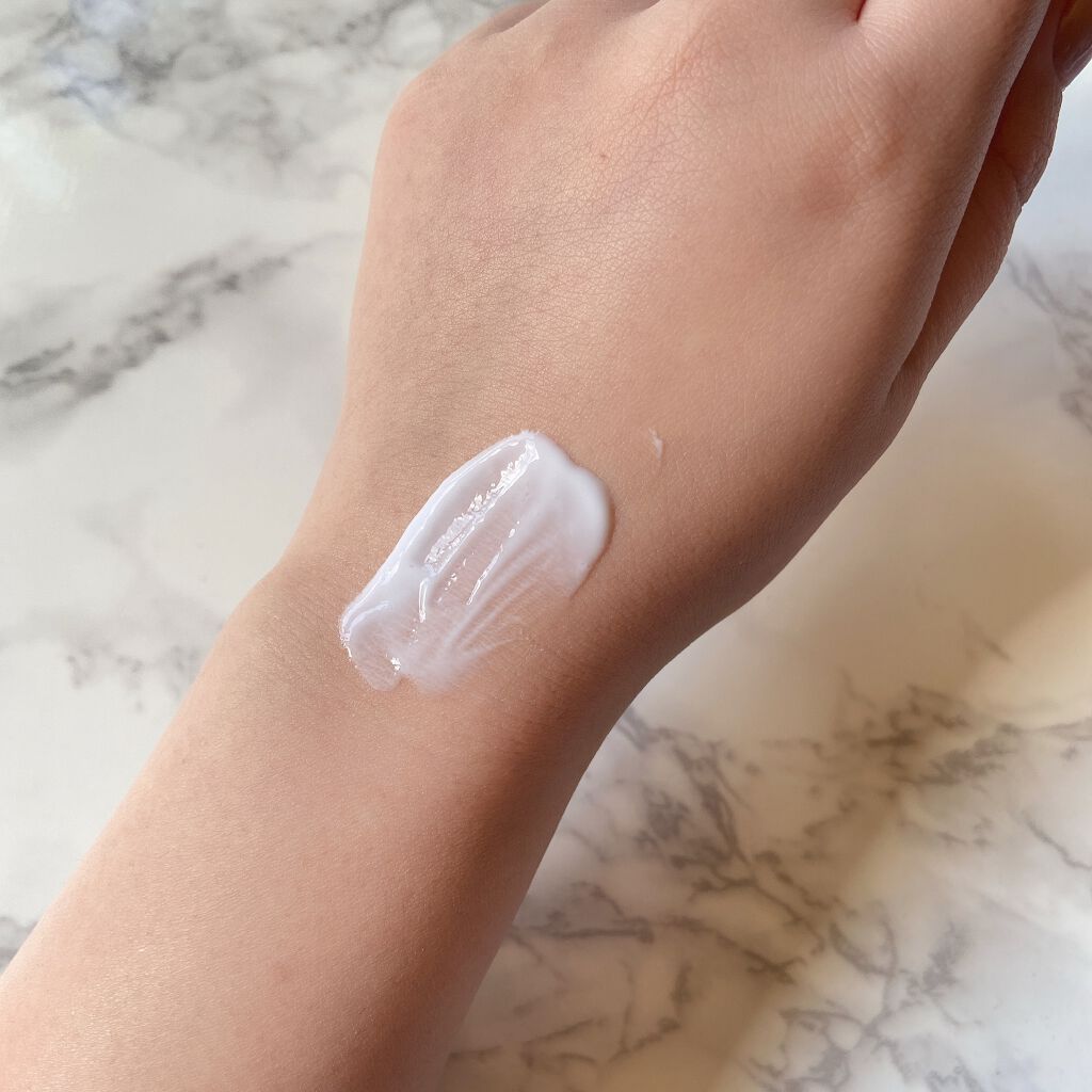 アンブリオリス モイスチャークリーム センシティブ/アンブリオリス/フェイスクリームを使ったクチコミ(4枚目)