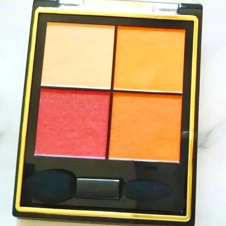 リアルクローズシャドウ/excel/アイシャドウパレットを使ったクチコミ（2枚目）