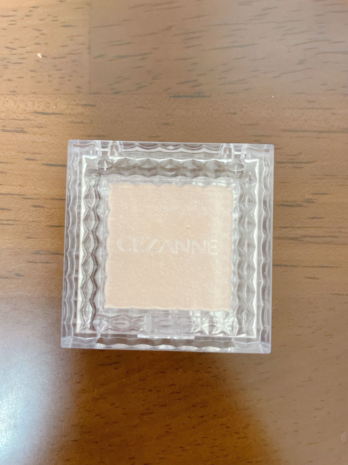 シングルカラーアイシャドウ/CEZANNE/単色アイシャドウを使ったクチコミ(1枚目)