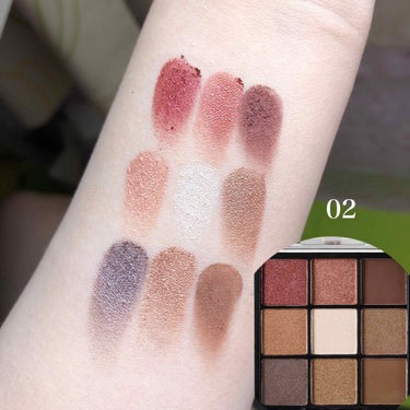 UR GLAM　BLOOMING EYE COLOR PALETTE/U R GLAM/アイシャドウパレットを使ったクチコミ（3枚目）