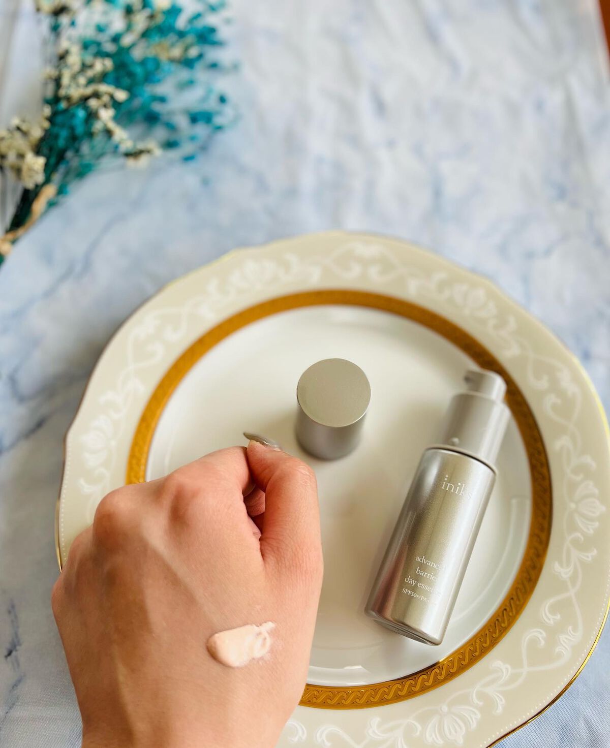 アドバンスバリア デイエッセンス/iniks/日焼け止めローションを使ったクチコミ(2枚目)