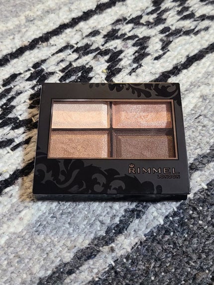 ロイヤルヴィンテージ アイズ/リンメル ロンドン/アイシャドウパレットを使ったクチコミ(1枚目)