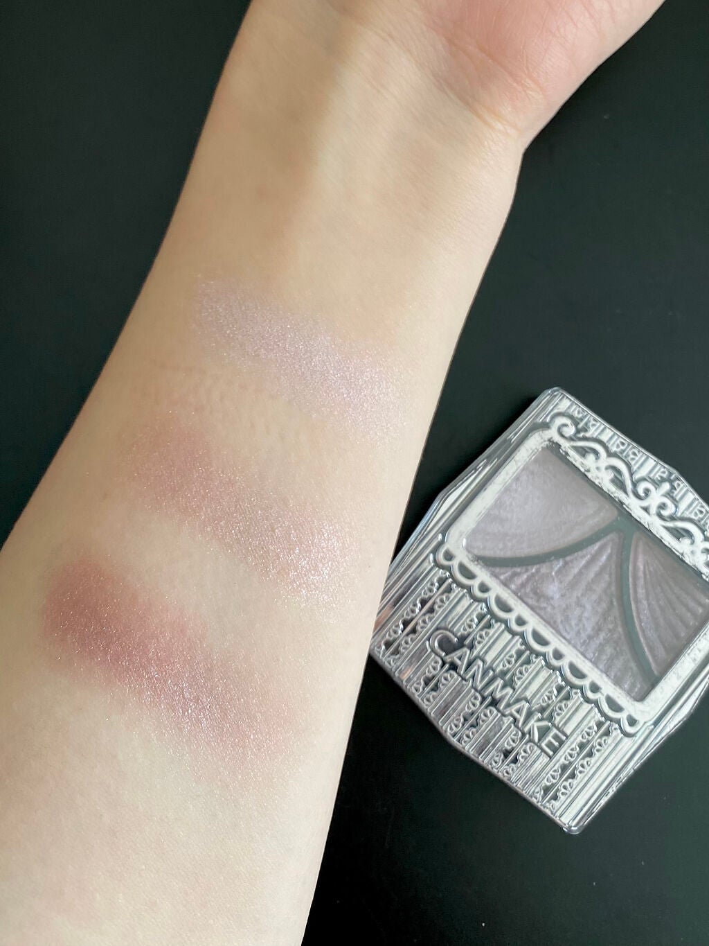 ジューシーピュアアイズ/キャンメイク/アイシャドウパレットを使ったクチコミ(2枚目)