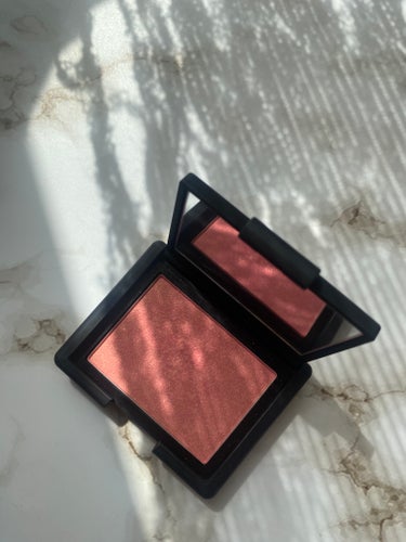 ブラッシュ 4013N/NARS/パウダーチークを使ったクチコミ（2枚目）