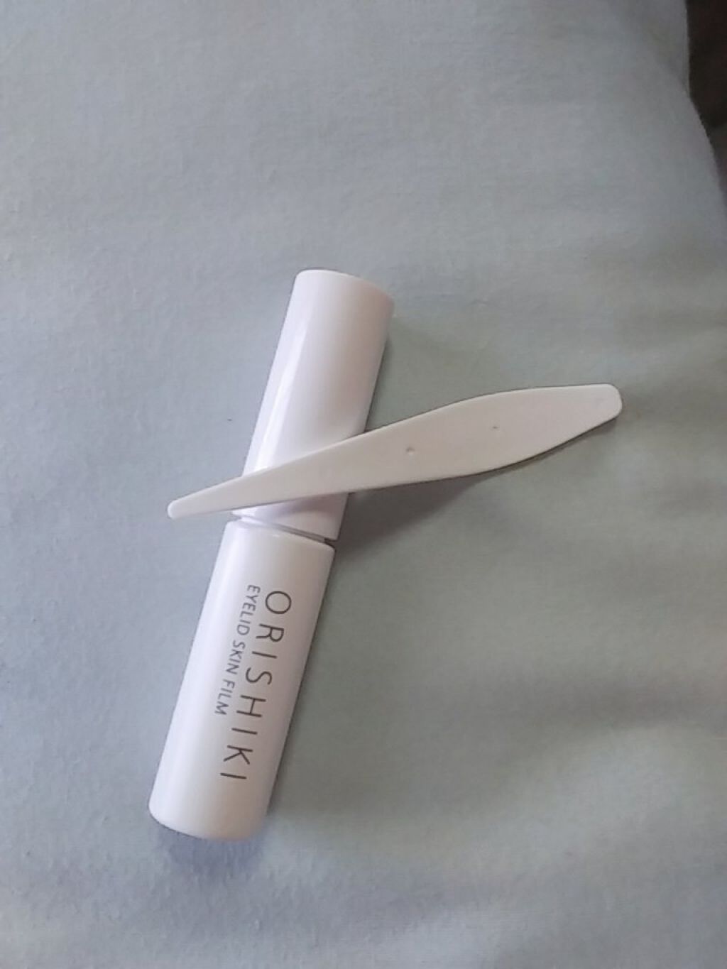 オリシキ アイリッドスキンフィルム		/D-UP/二重まぶた用アイテムを使ったクチコミ（2枚目）