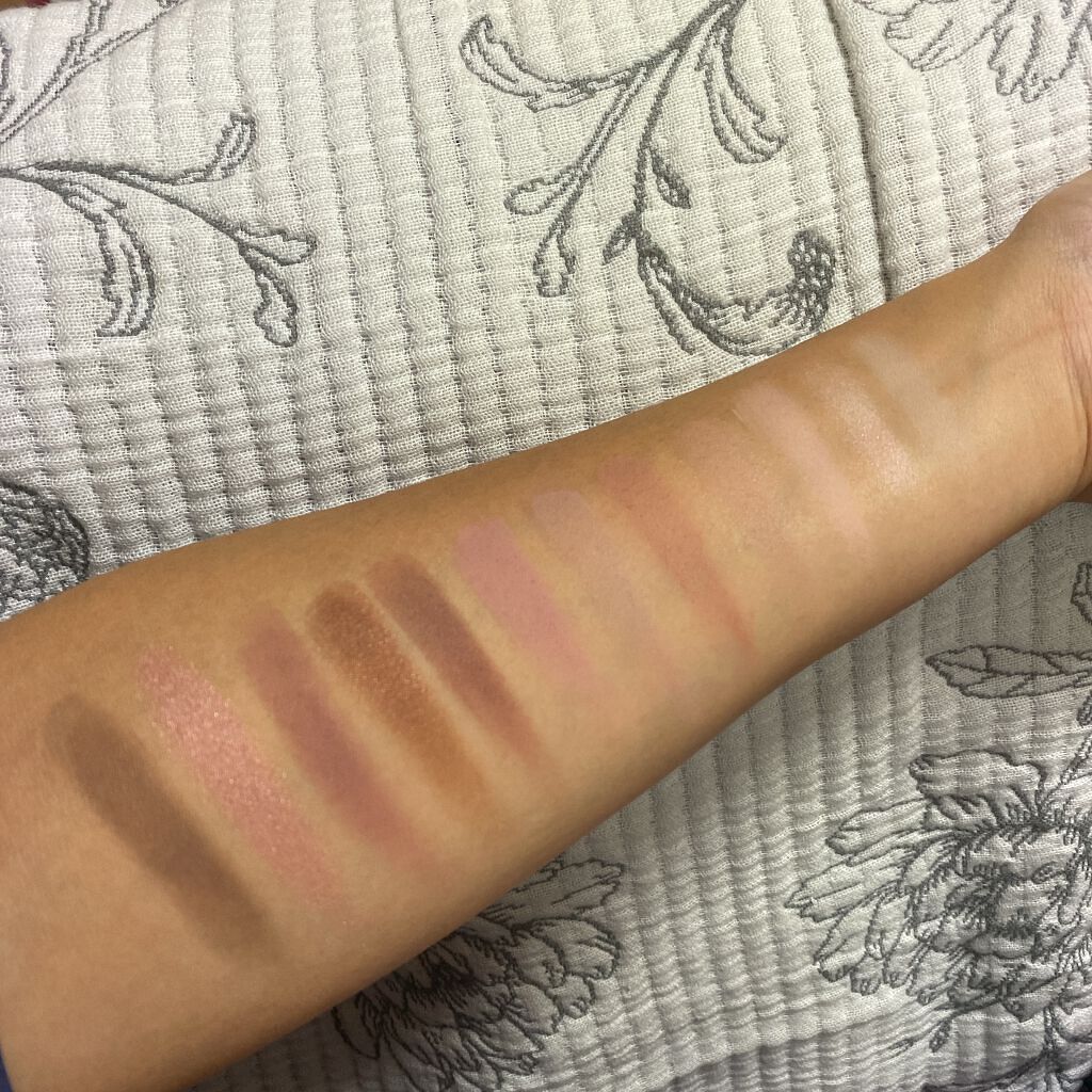 ソフトブラーリングアイパレット/wakemake/アイシャドウパレットを使ったクチコミ(2枚目)