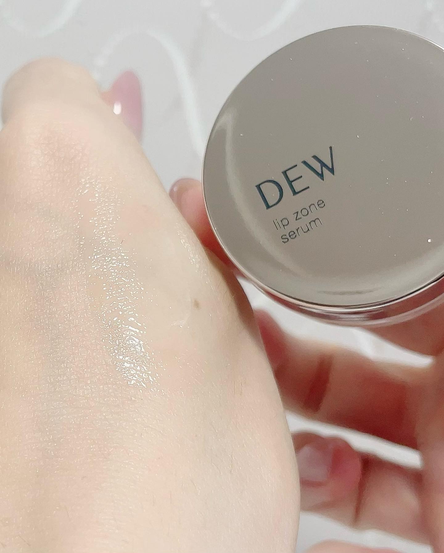 リップゾーンセラム/DEW/リップマスクを使ったクチコミ（3枚目）