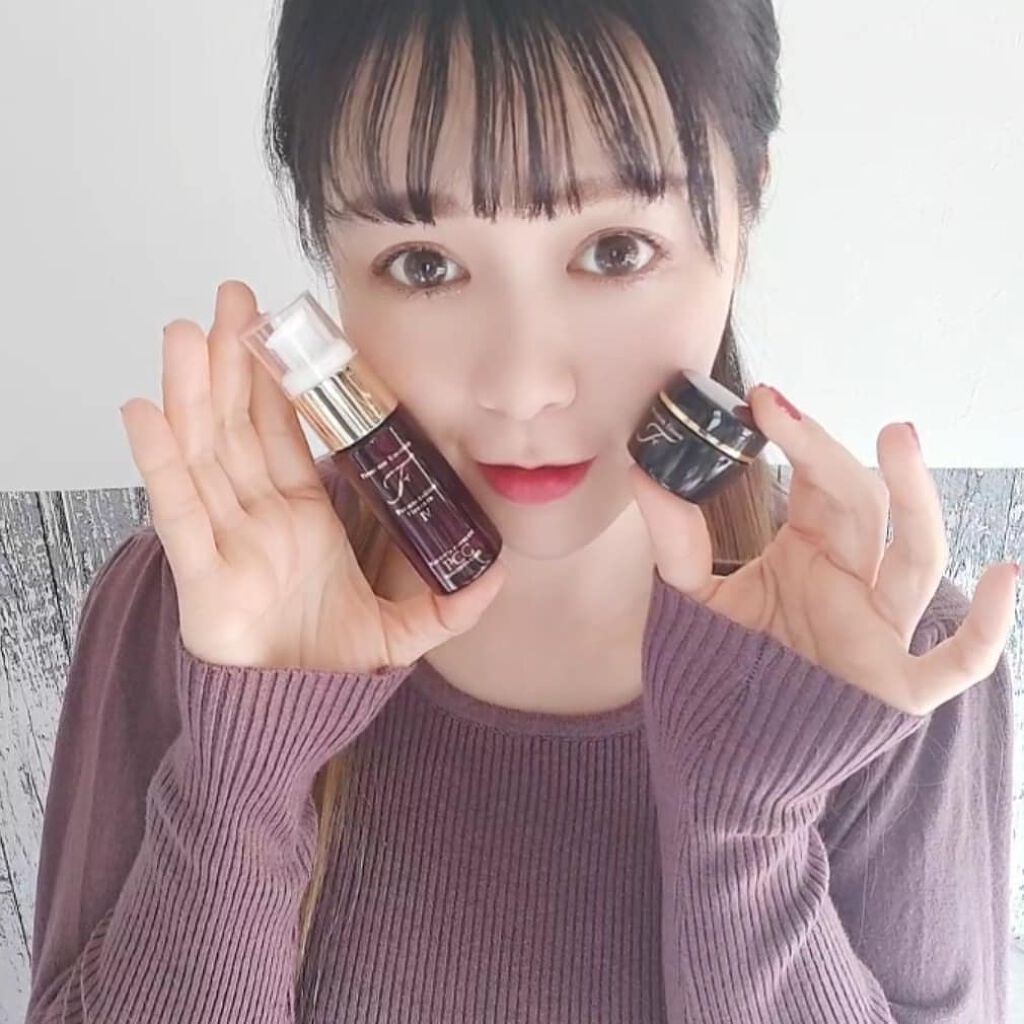 あたりちゃん♥️フォロバ&イイネ返し on LIPS 「【PCCプレミアムエッセンスFIV】・PCCプレミアムエッセン..」(5枚目)