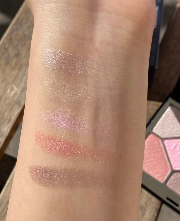 【旧】ディオールショウ サンク クルール (スプリング コレクション 2024 限定品)/Dior/アイシャドウを使ったクチコミ(3枚目)