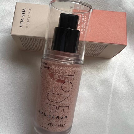 ビタミントーンアップサンセラム/VELY VELY/日焼け止めローションを使ったクチコミ(9枚目)