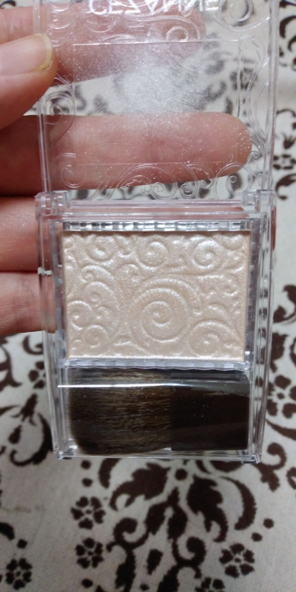 パールグロウハイライト/CEZANNE/パウダーハイライトを使ったクチコミ(1枚目)