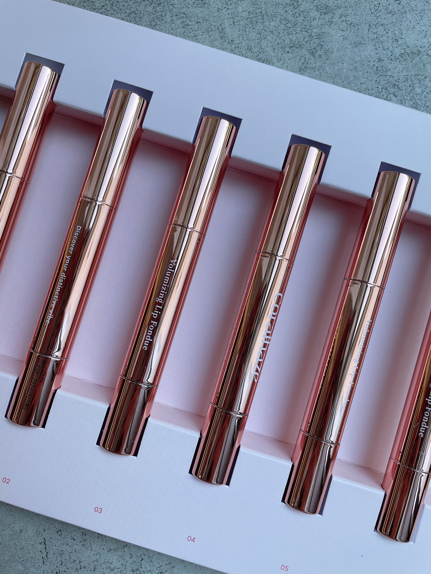 ボリューマイジングフォンデュリップ/Coralhaze/口紅を使ったクチコミ(5枚目)