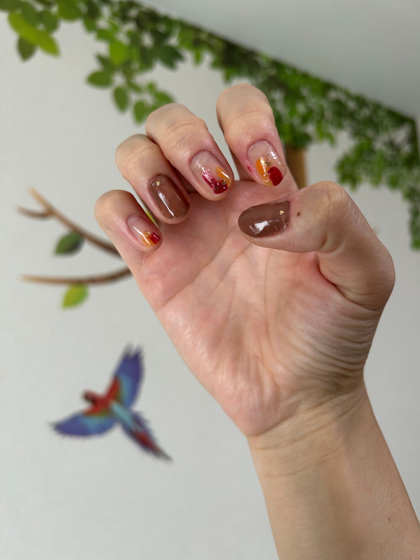 カラフルネイルズ/キャンメイク/マニキュアを使ったクチコミ(4枚目)