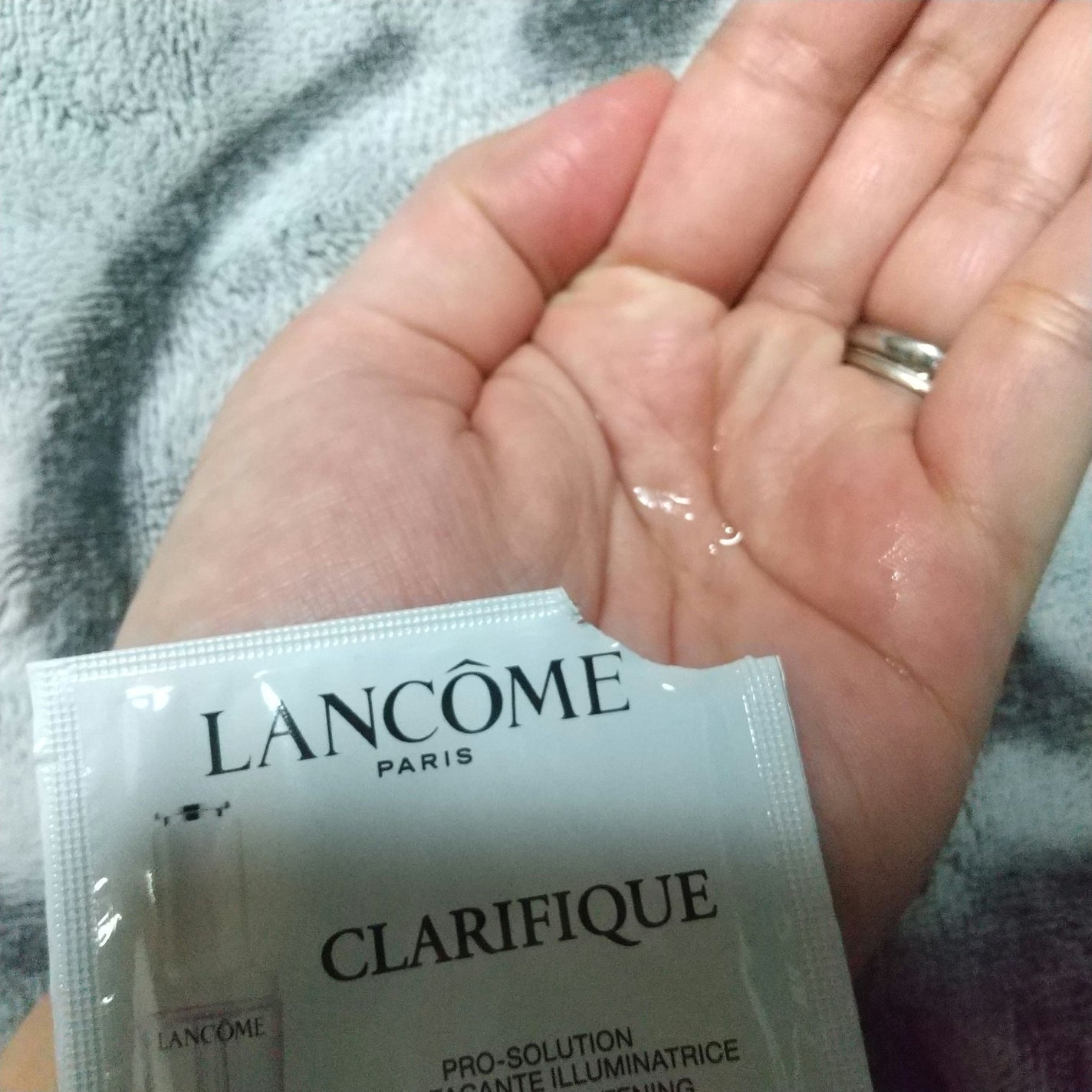 クラリフィック ブライトニング セラム/LANCOME/美容液を使ったクチコミ(3枚目)