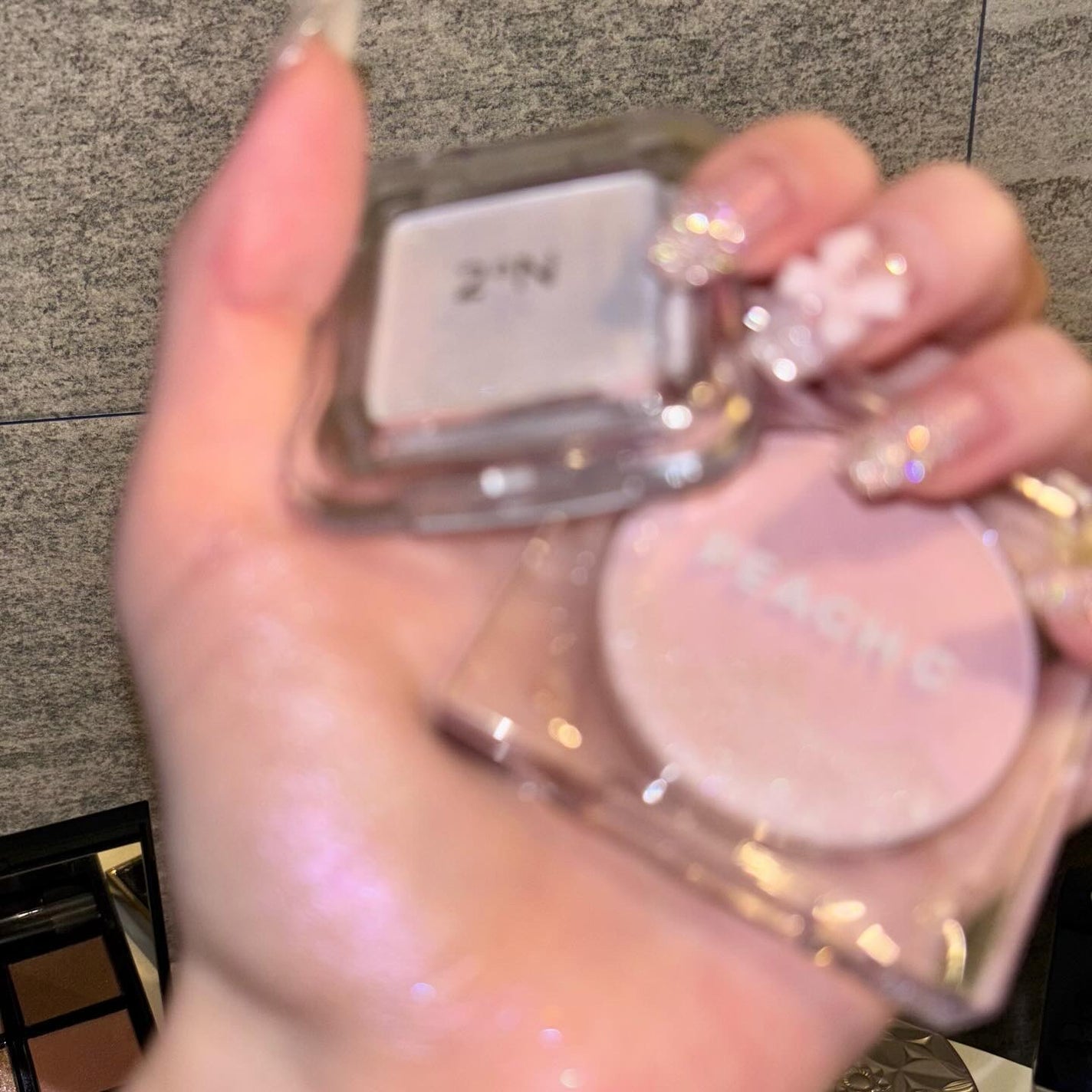 アイカラーレーション/LUNASOL/アイシャドウパレットを使ったクチコミ(8枚目)