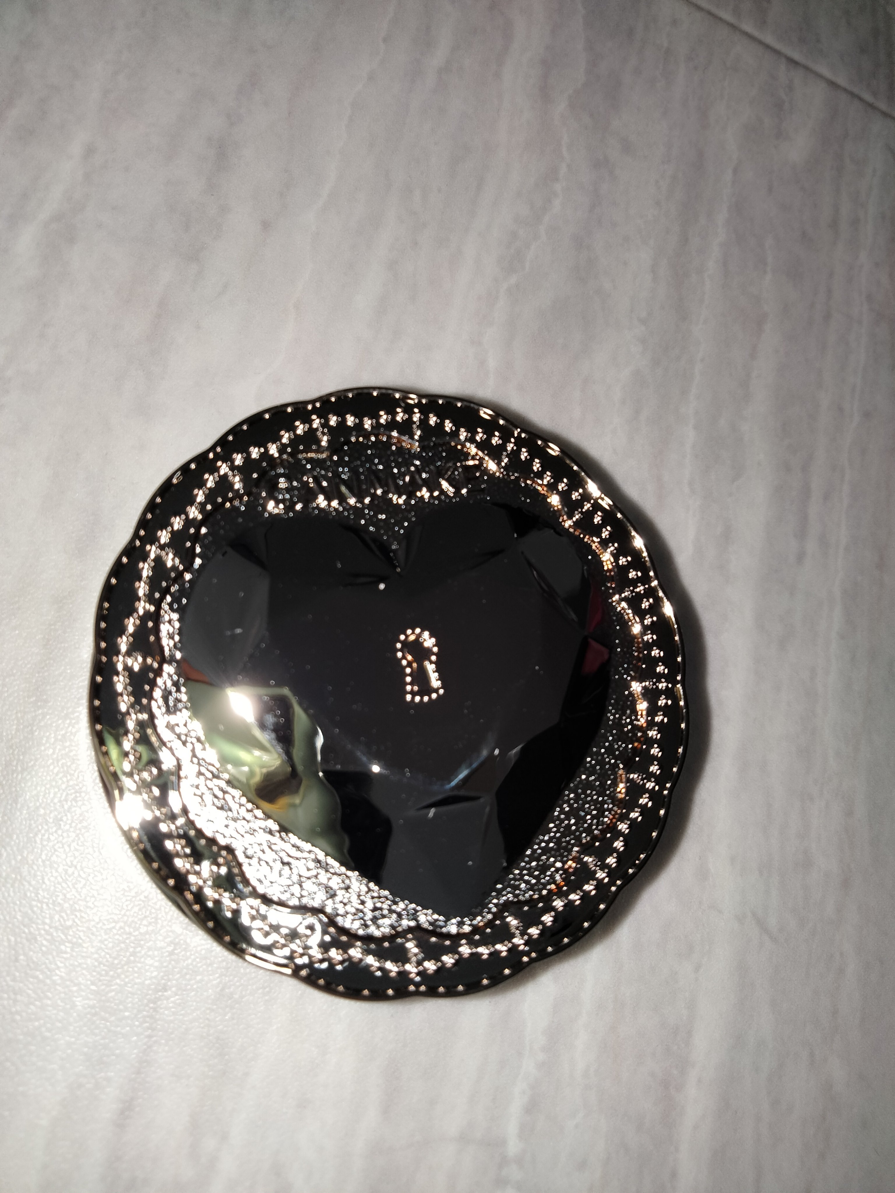 シークレットビューティーパウダー 01 クリア/キャンメイク/プレストパウダーを使ったクチコミ（3枚目）