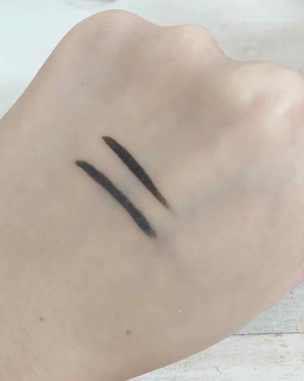 リキッドアイライナー ウォータープルーフ スーパーブラック/ドーリーウインク/リキッドアイライナーを使ったクチコミ(2枚目)