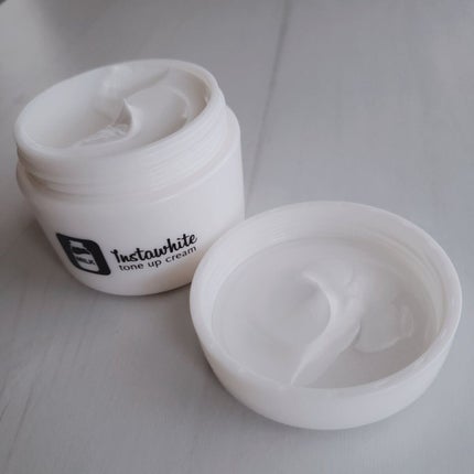 Instawhite トーンアップクリーム/Instawhite/化粧下地を使ったクチコミ(2枚目)
