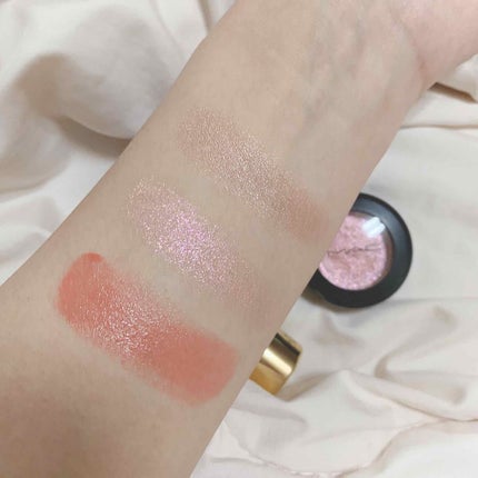 ダズルシャドウ/M・A・C/単色アイシャドウを使ったクチコミ(2枚目)