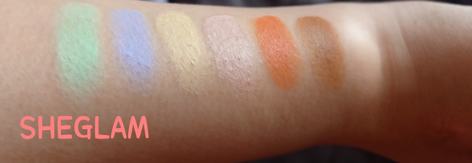 マルチフィックスコンシーラー＆カラーコレクター/SHEGLAM/パレットコンシーラーを使ったクチコミ（2枚目）