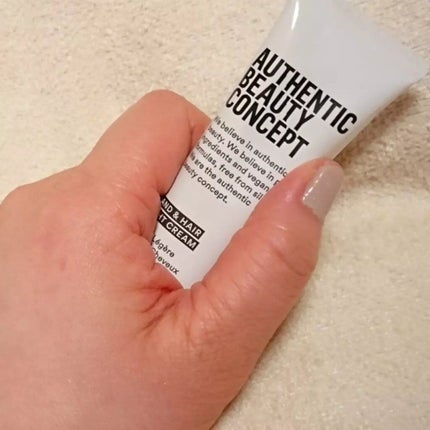 ハンド&ヘア ライトセラム/AUTHENTIC BEAUTY CONCEPT/ハンドクリームを使ったクチコミ(8枚目)