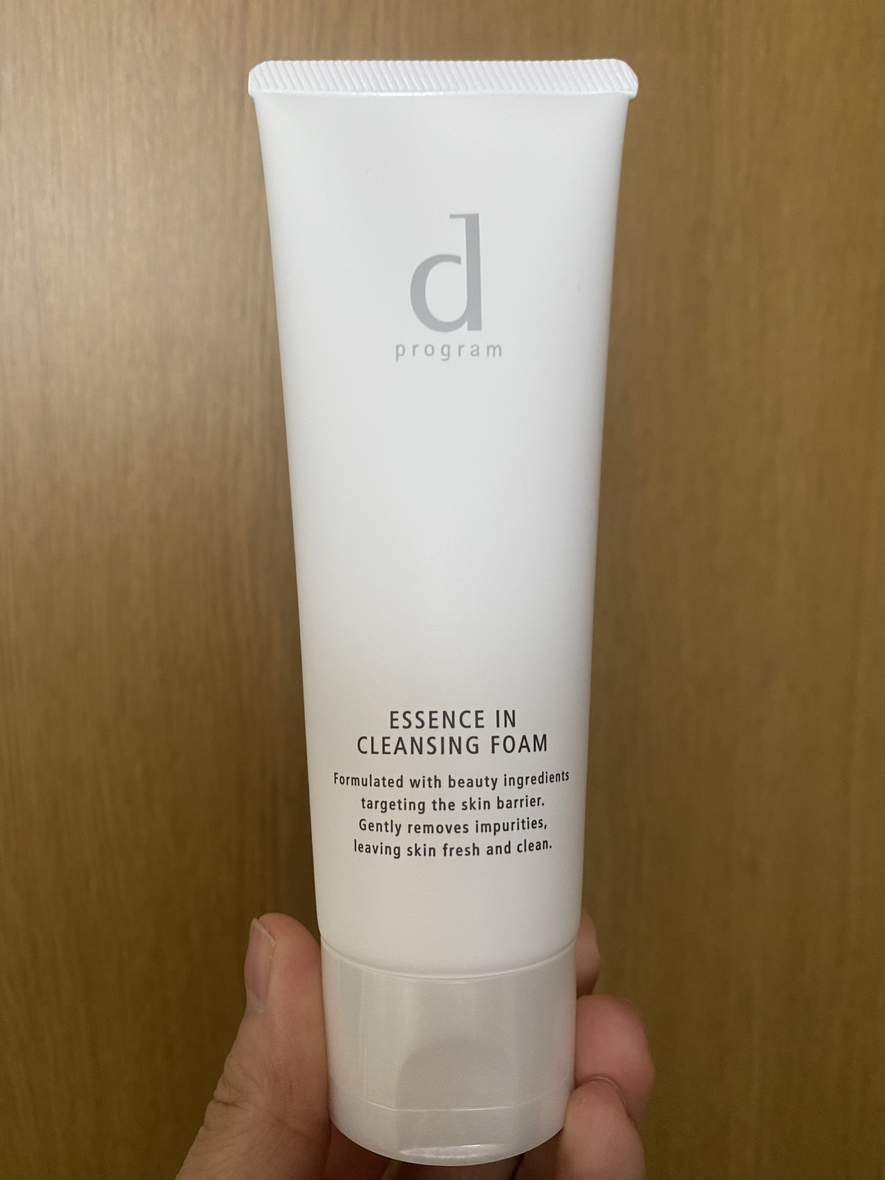 エッセンスイン クレンジングフォーム/d プログラム/洗顔フォームを使ったクチコミ（2枚目）
