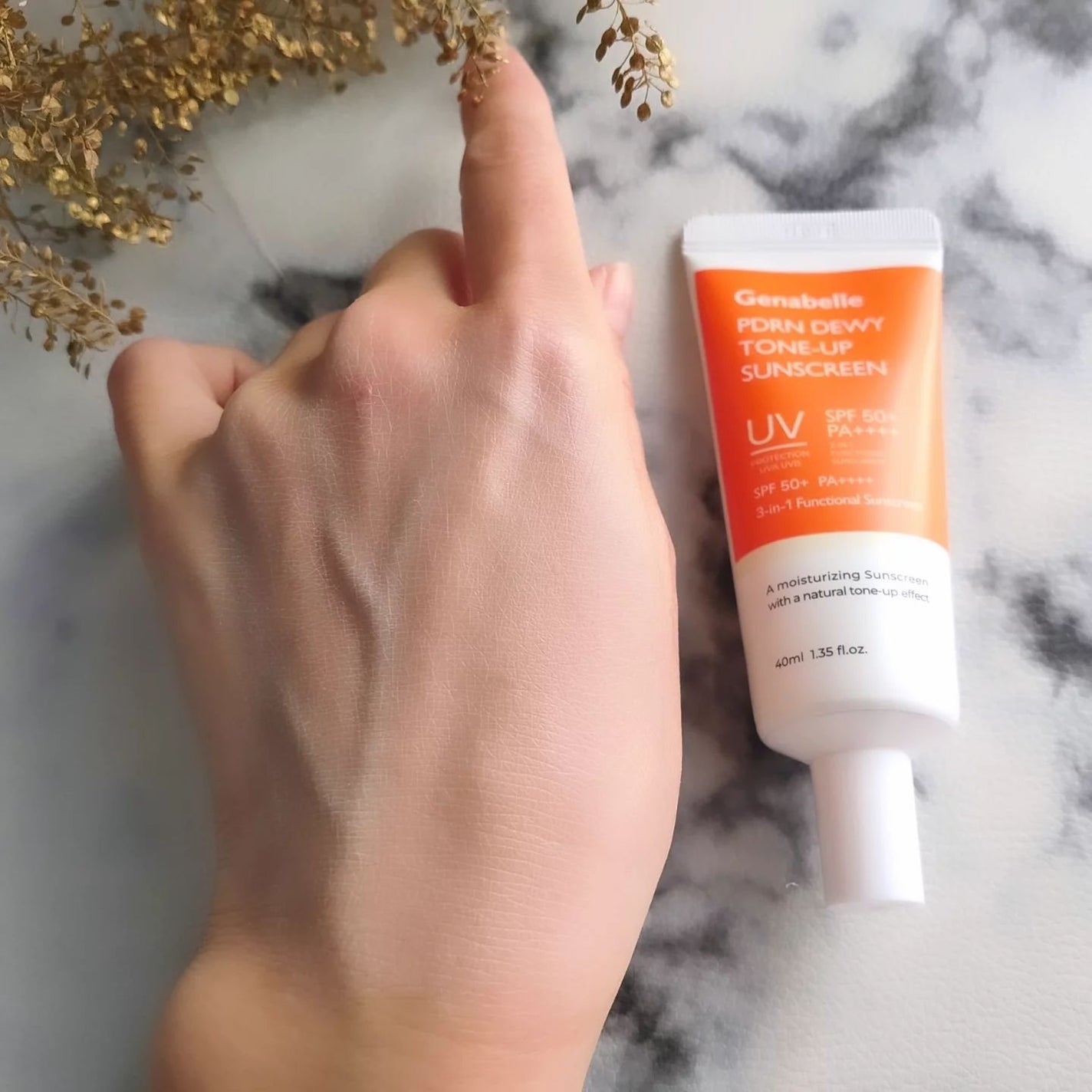 PDRNデューイートーンアップサンスクリーン/Genabelle/日焼け止めミルクを使ったクチコミ(6枚目)