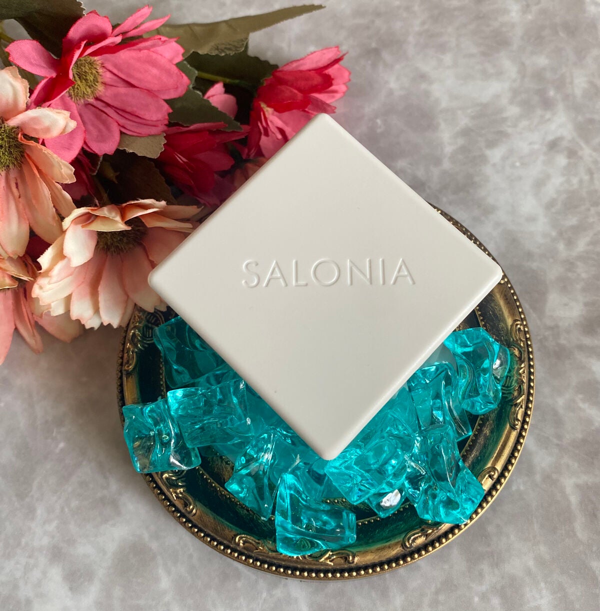 スクエアイオンブラシ/SALONIA/ヘアブラシを使ったクチコミ(1枚目)