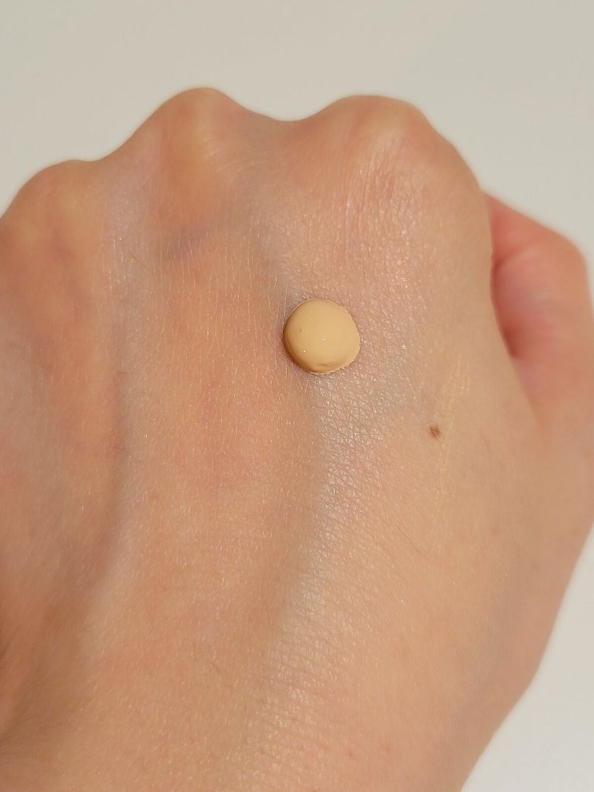 フェザータッチファンデーション/aZTK/リキッドファンデーションを使ったクチコミ(2枚目)