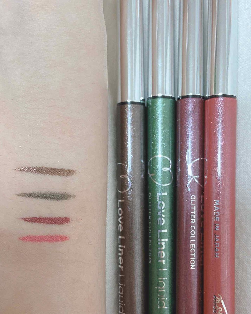 ラブ・ライナー リキッド グリッターコレクション/ラブ・ライナー/リキッドアイライナーを使ったクチコミ(2枚目)