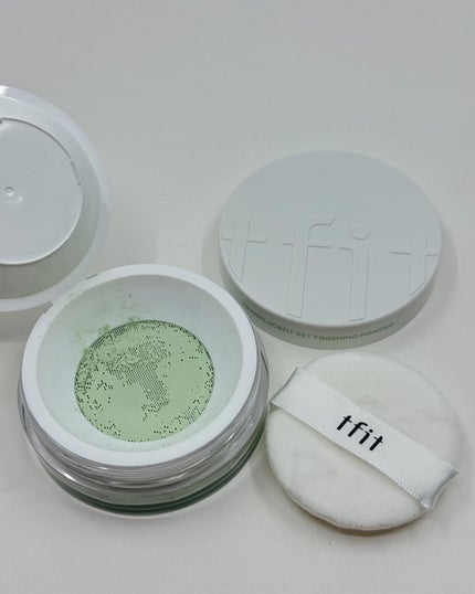 トランスルーセントセットフィニッシングパウダー/TFIT/ルースパウダーを使ったクチコミ(3枚目)