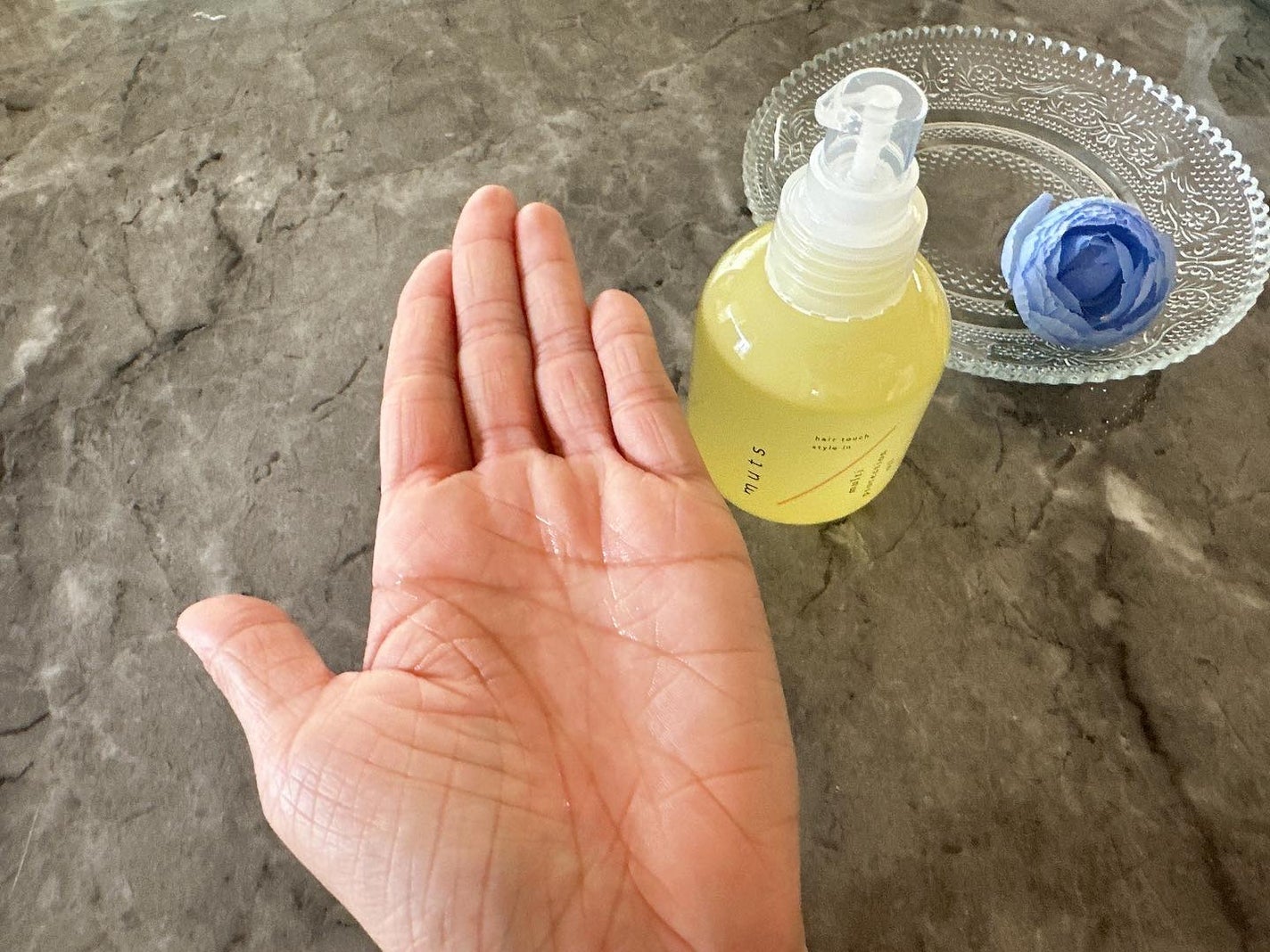 マルチ プロテクションオイル/ミューツへアタッチ/ヘアオイルを使ったクチコミ(4枚目)