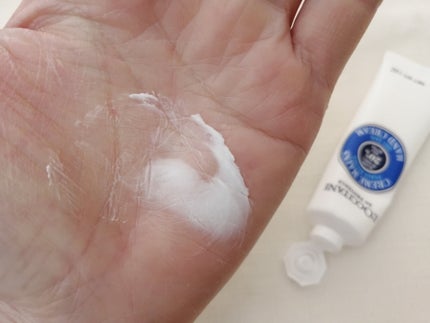 * a y a * on LIPS 「サステナブルなパッケージにリニューアルしたロクシタンシアハンド..」(5枚目)