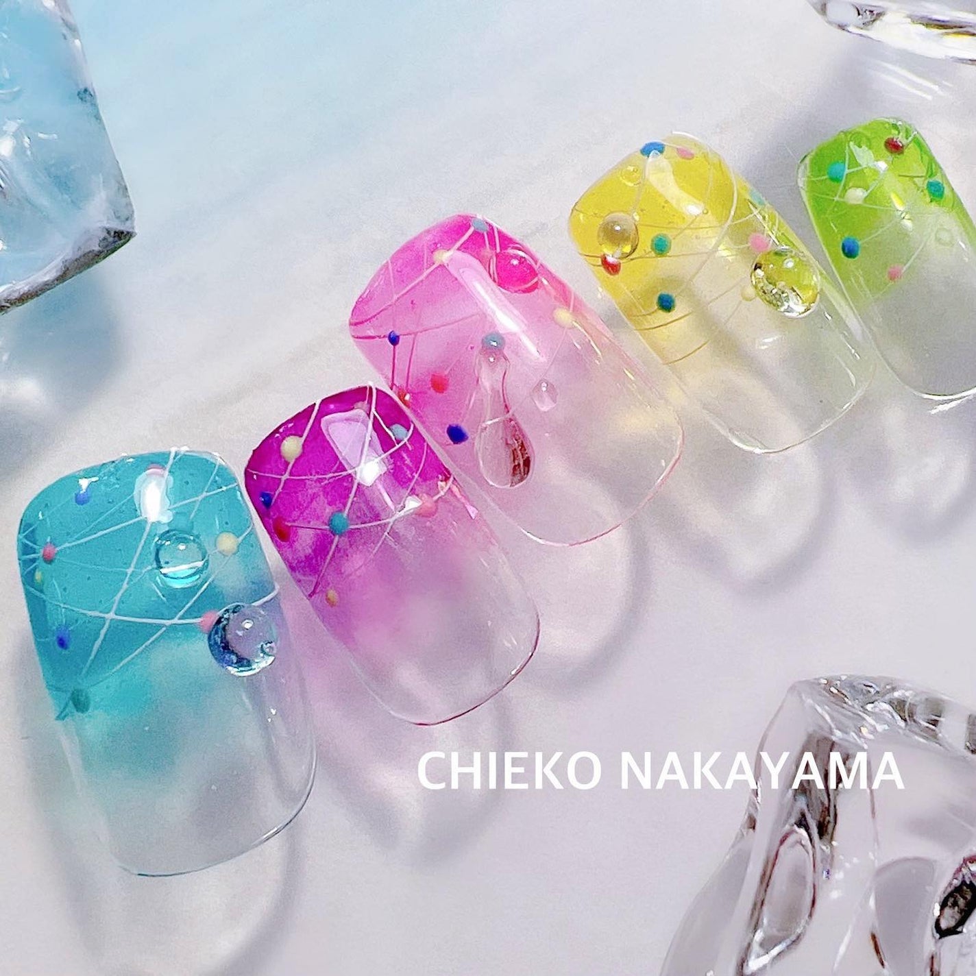 なかやまちえこ on LIPS 「ヨーヨーネイル🎐365日ネイル203日め⠀⠀@kimacat_..」(1枚目)